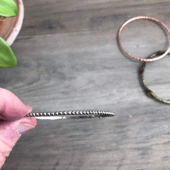 Lot Variety of Bangle Bracelets-Gold and Silver - Picture 7 of 10